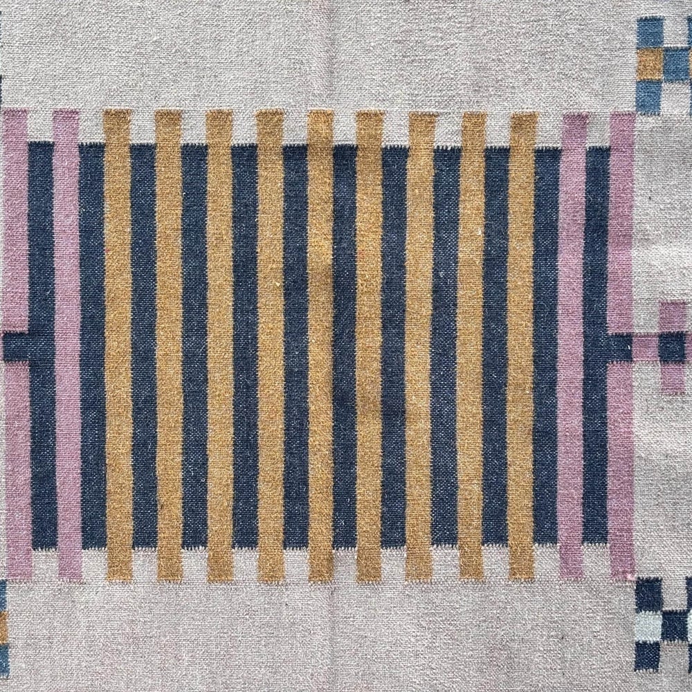 Handcrafted Multicolor Wool Vintage Dhurrie For Home